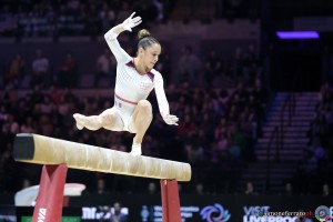 heduit carolann fra ph simone ferraro sfa07167 copia